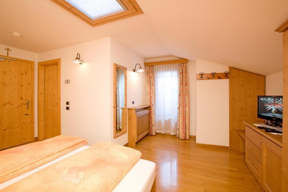 Hotel Garni Al Plan Livigno Eksteriør bilde
